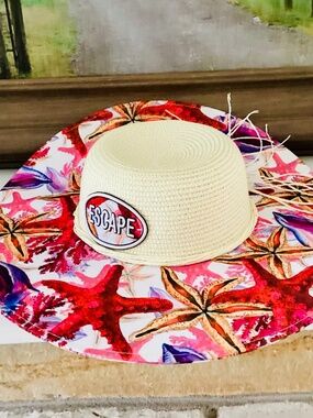 Women Lucky7 Fashions Colorful Straw Beach Sun Hat Escape Summer Pink Seashells.
